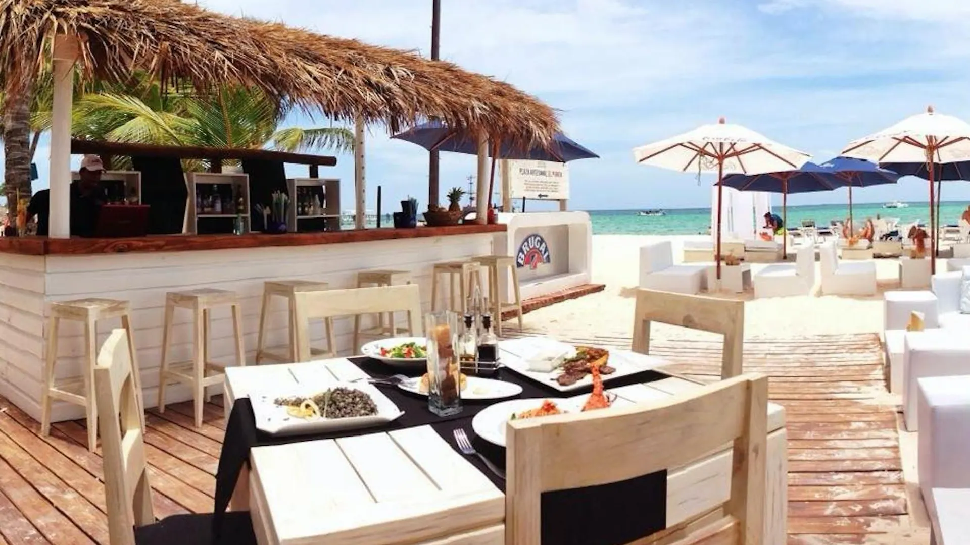 Hotel Tropicana Suites Deluxe Beach Club And Pool - Playa Los Corales Punta Cana