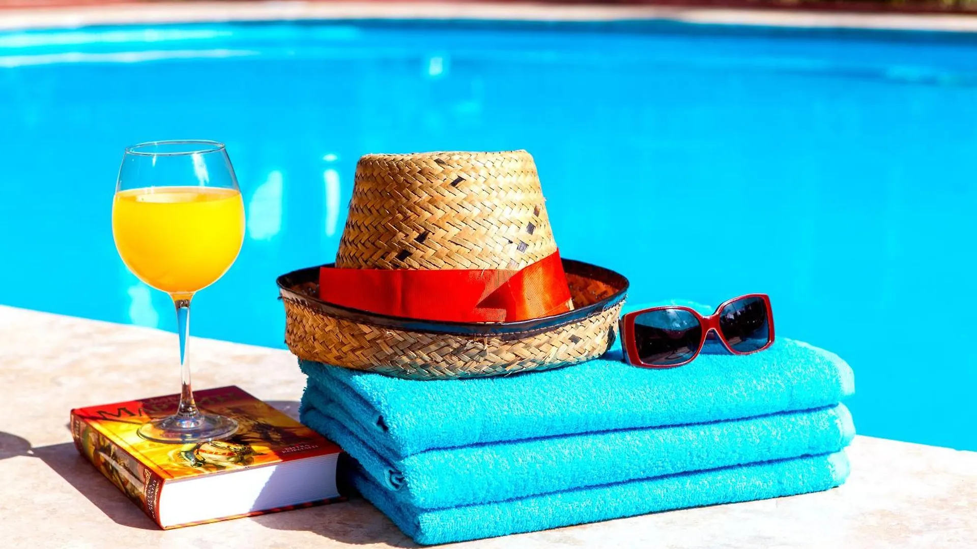 Tropicana Suites Deluxe Beach Club And Pool - Playa Los Corales Punta Cana